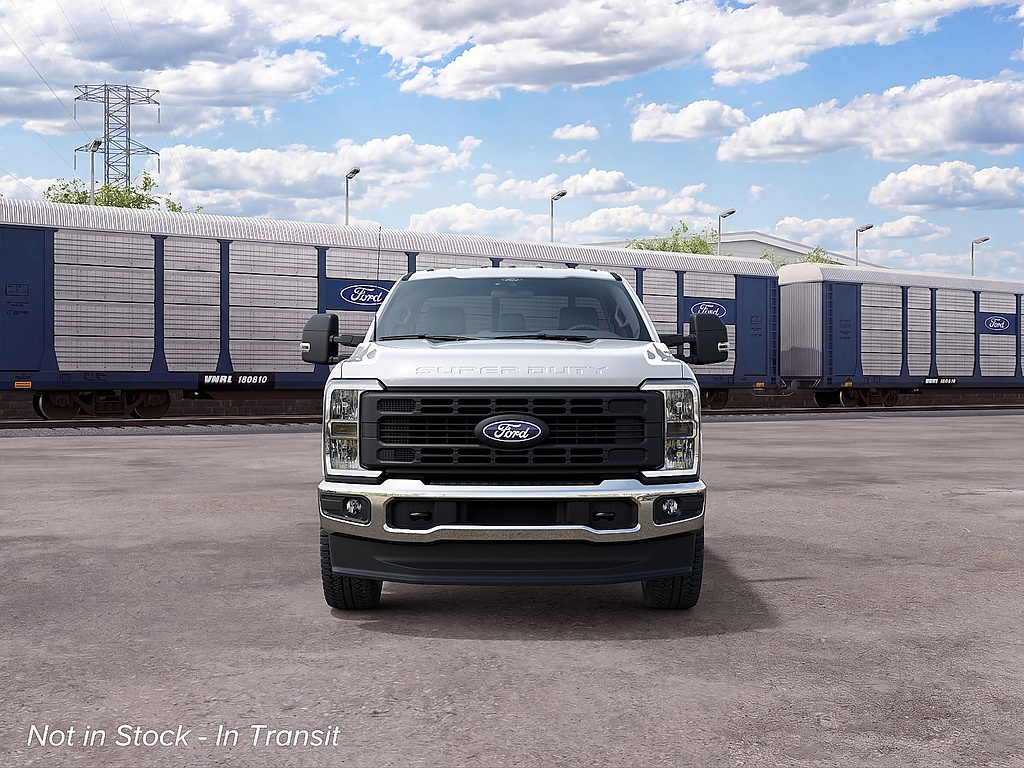 2027 Ford Super Duty F-350 SRW photo 3 of 22