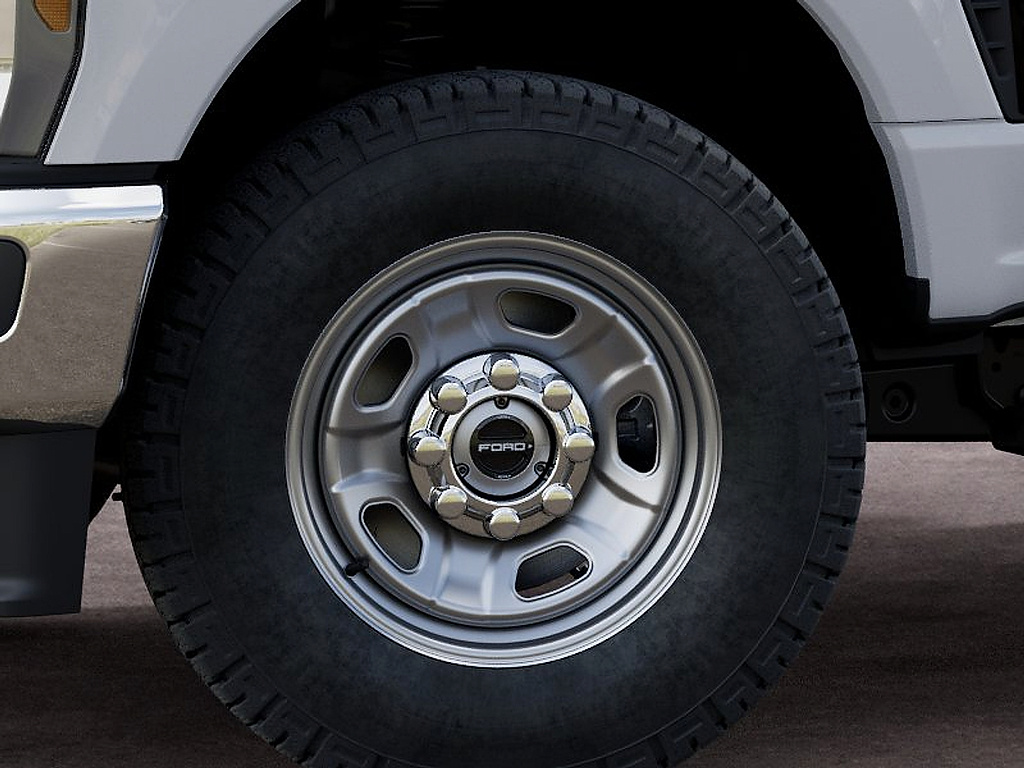 2027 Ford Super Duty F-350 SRW photo 19 of 22