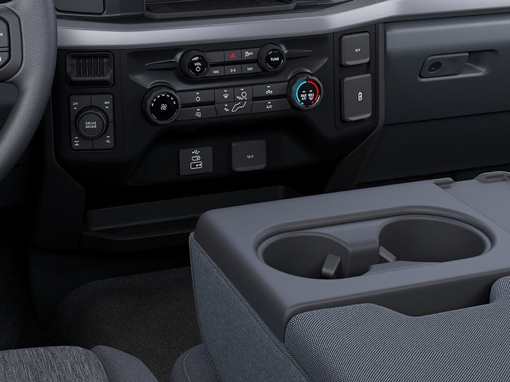 2027 Ford Super Duty F-350 SRW photo 15 of 22