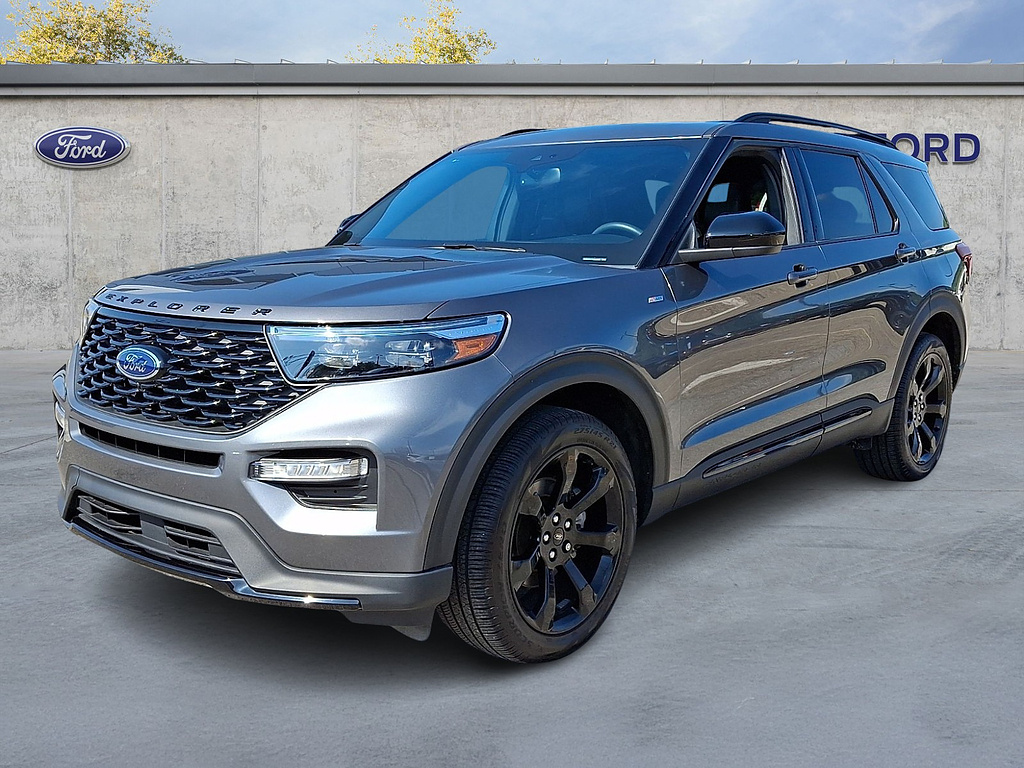 2024 Ford Explorer ST-Line Carbonized Gray at Woltz & Wind Ford