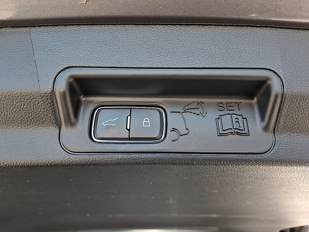 2024 Ford Explorer ST-Line Carbonized Gray at Woltz & Wind Ford
