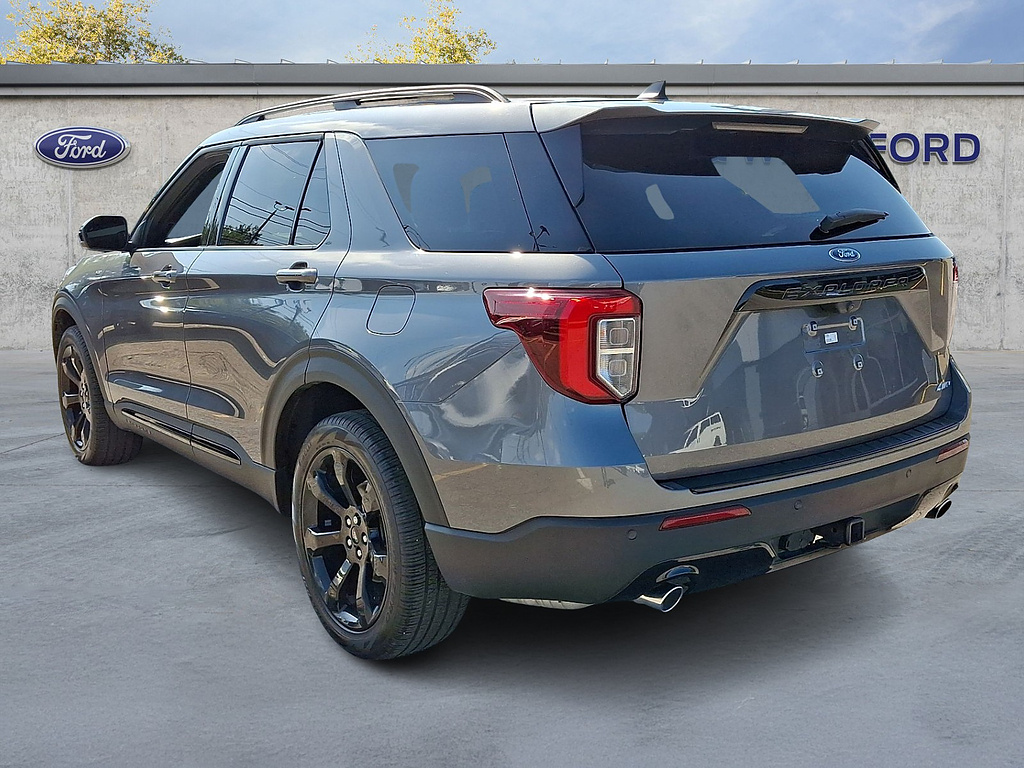 2024 Ford Explorer ST-Line Carbonized Gray at Woltz & Wind Ford