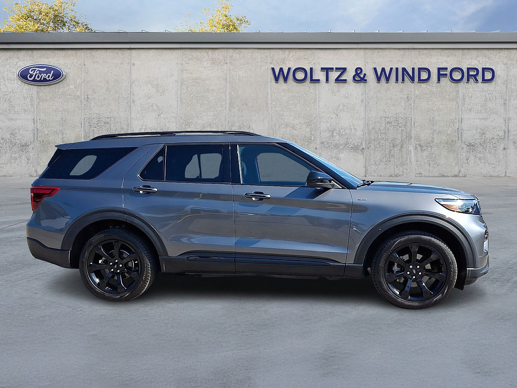 2024 Ford Explorer ST-Line Carbonized Gray at Woltz & Wind Ford