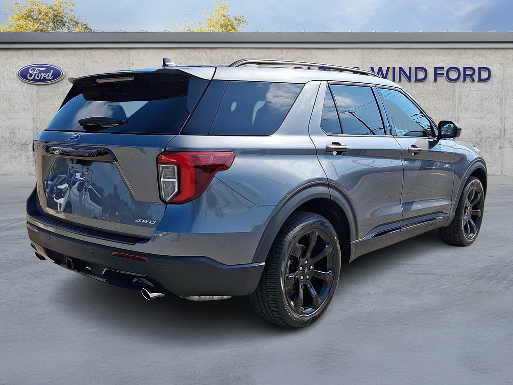 2024 Ford Explorer ST-Line Carbonized Gray at Woltz & Wind Ford