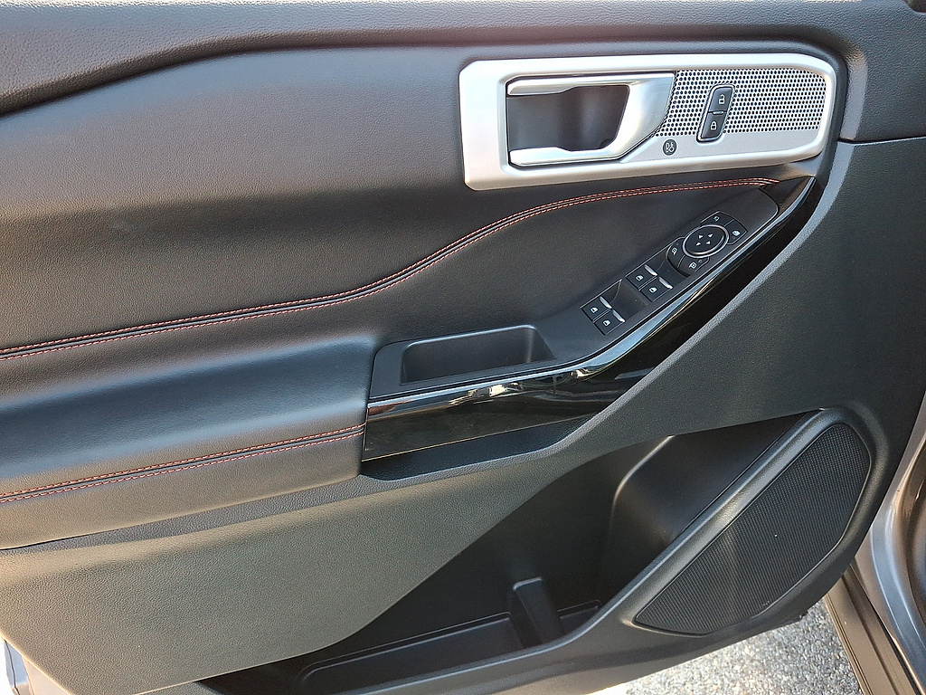 2024 Ford Explorer ST-Line Carbonized Gray at Woltz & Wind Ford