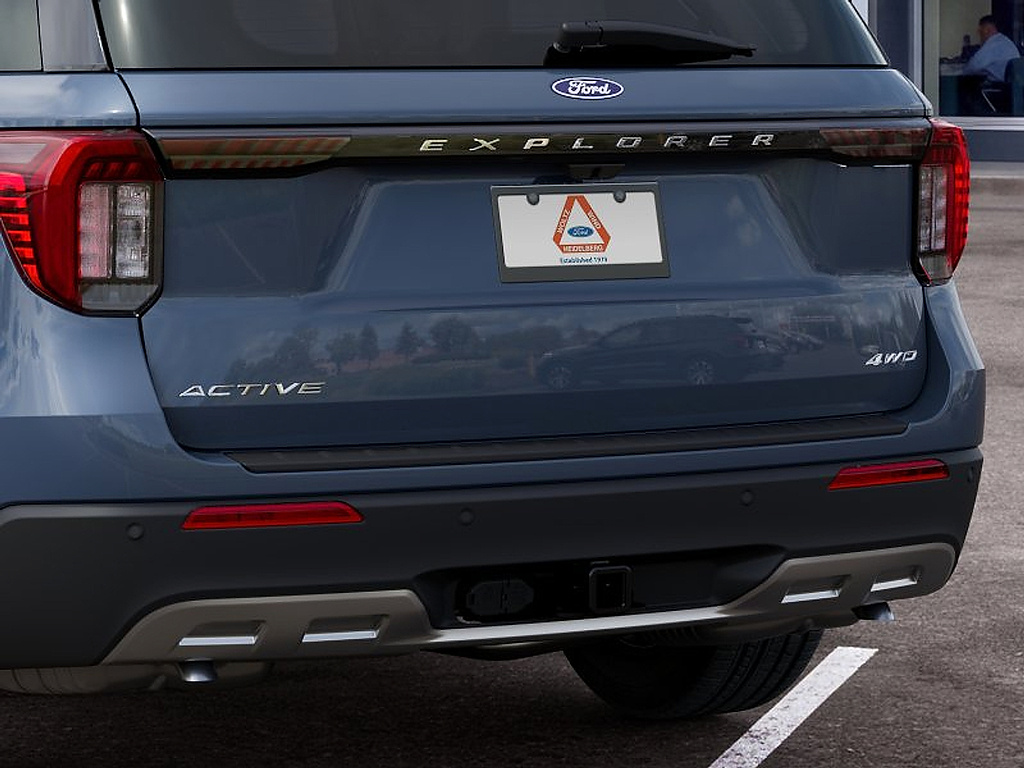 2027 Ford Explorer photo 23 of 23