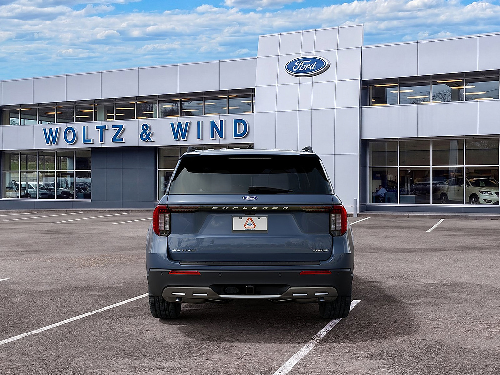 2027 Ford Explorer photo 7 of 23