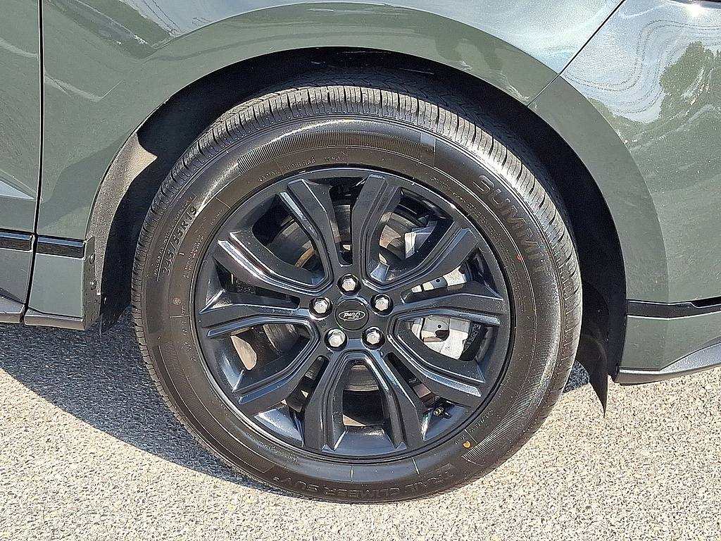 2022 Ford Edge SE Forged Green at Nick Chevrolet