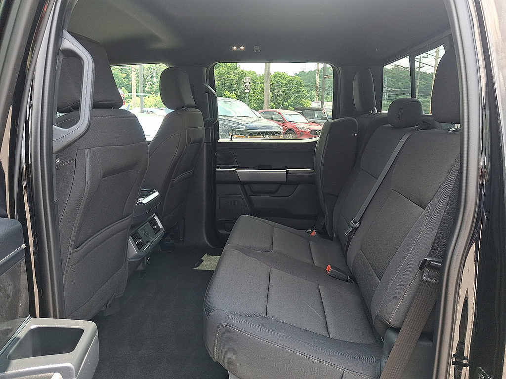 2025 Ford F-150 XLT - 9
