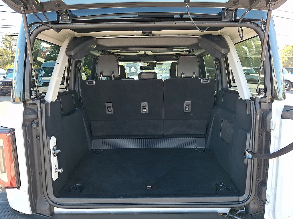 2025 Ford Bronco photo 29 of 32