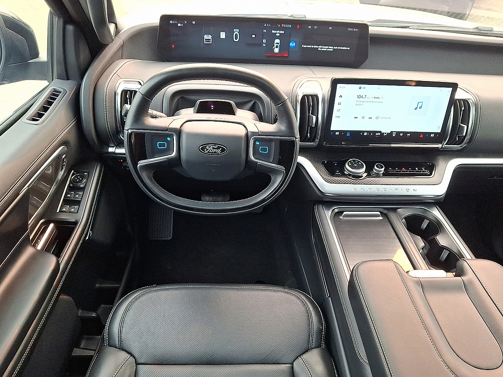2025 Ford Expedition Platinum  at Lake View Ford