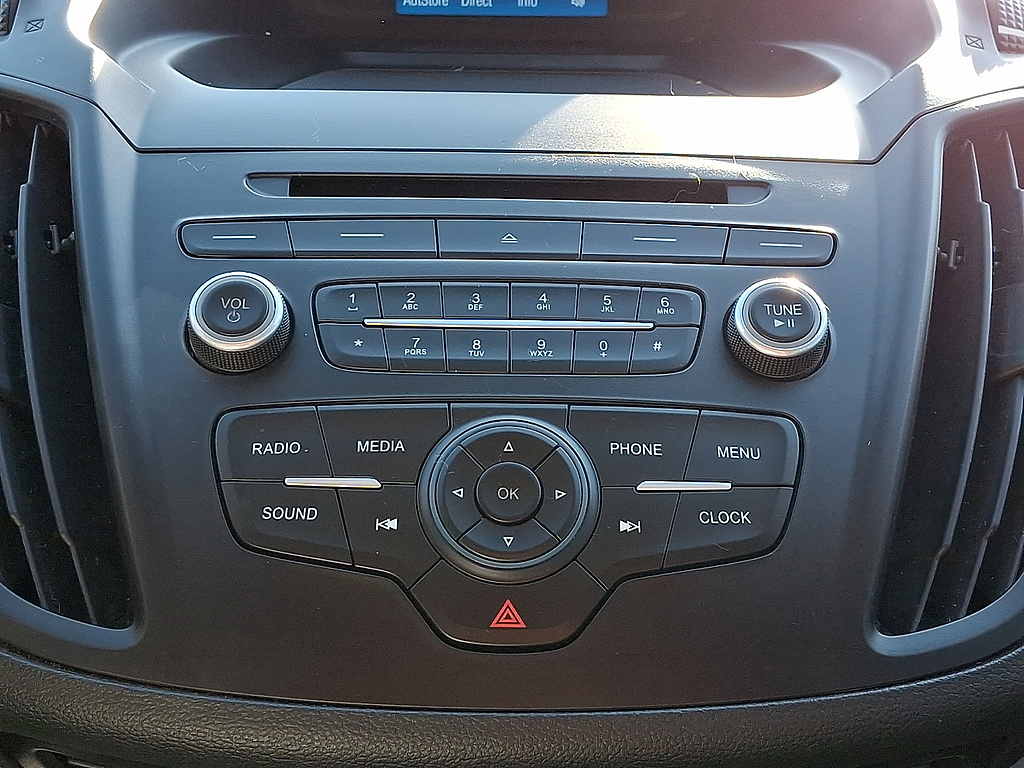 2017 Ford Escape photo 16 of 31