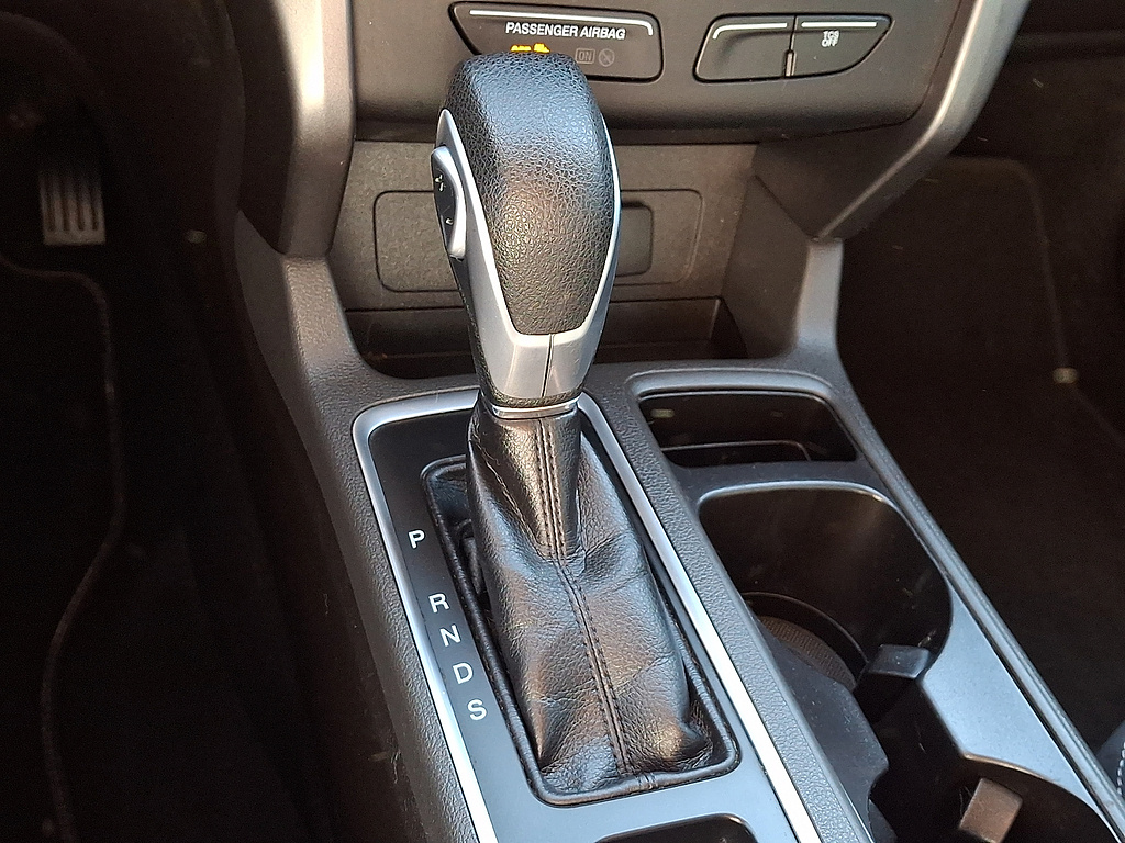 2017 Ford Escape photo 14 of 31