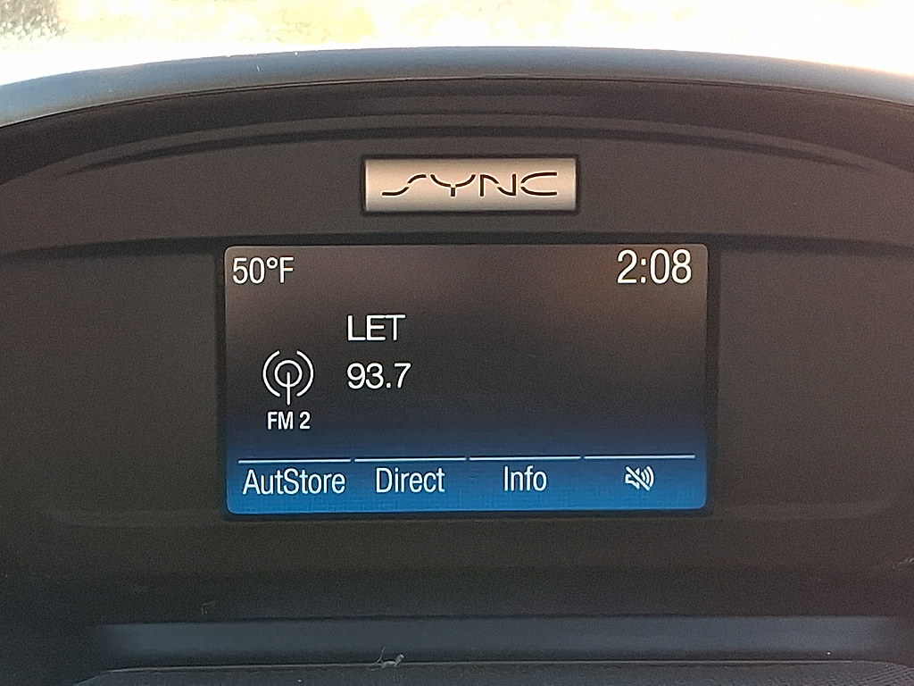 2017 Ford Escape photo 17 of 31