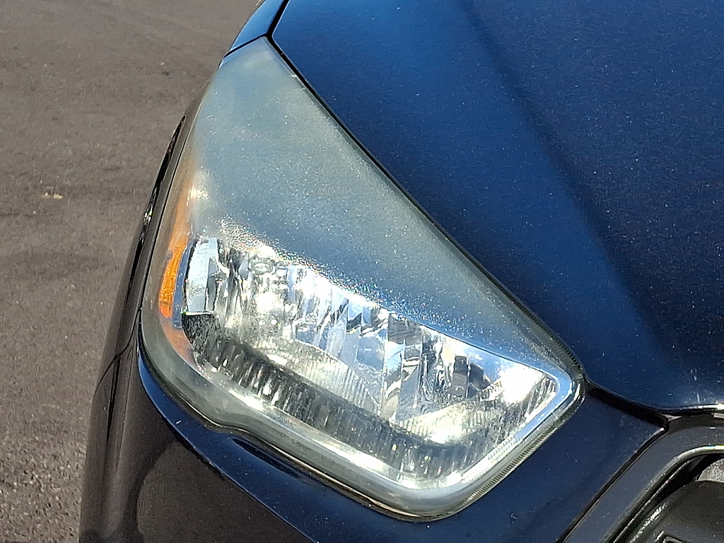 2017 Ford Escape photo 9 of 31