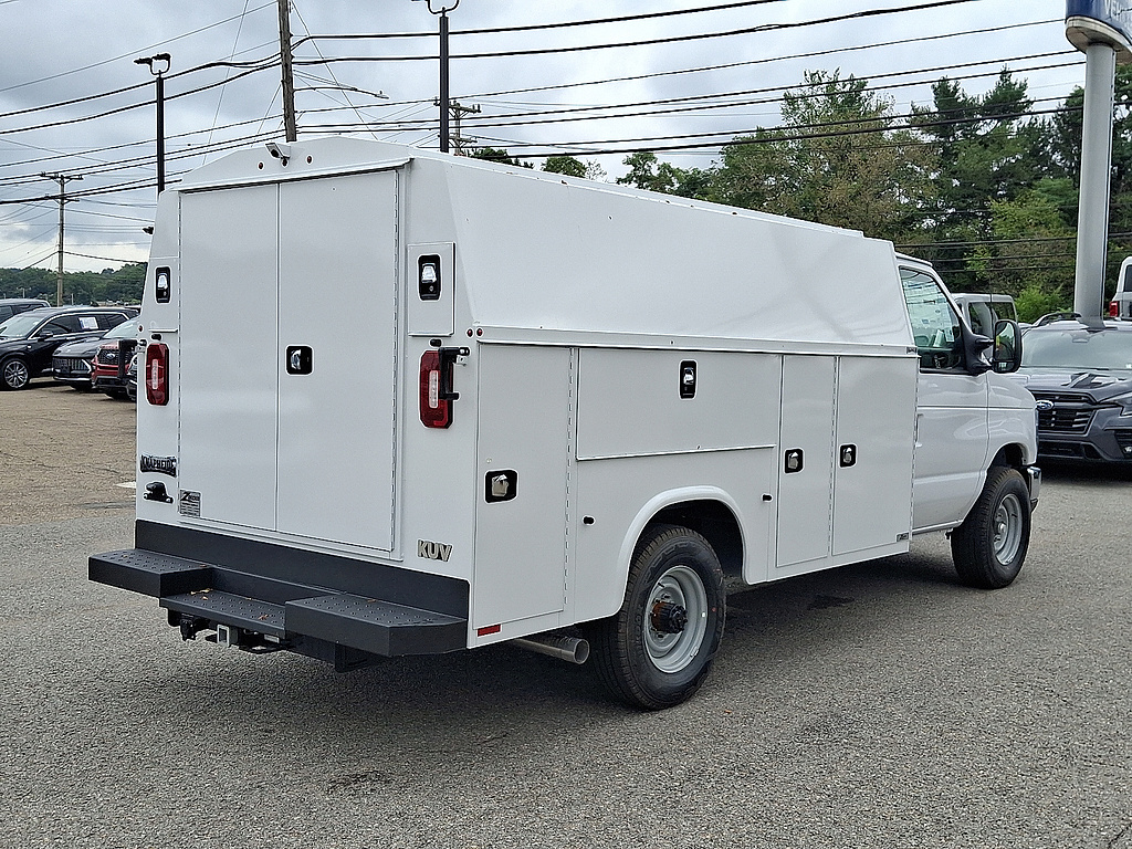 2027 Ford E-Series Cutaway E-350 SRW 138" WB Oxford White at Woltz & Wind Ford