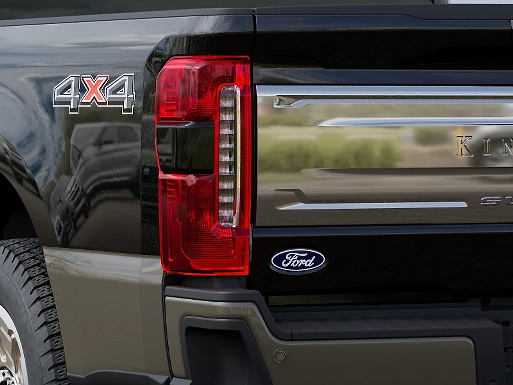 2027 Ford Super Duty F-350 SRW photo 21 of 22