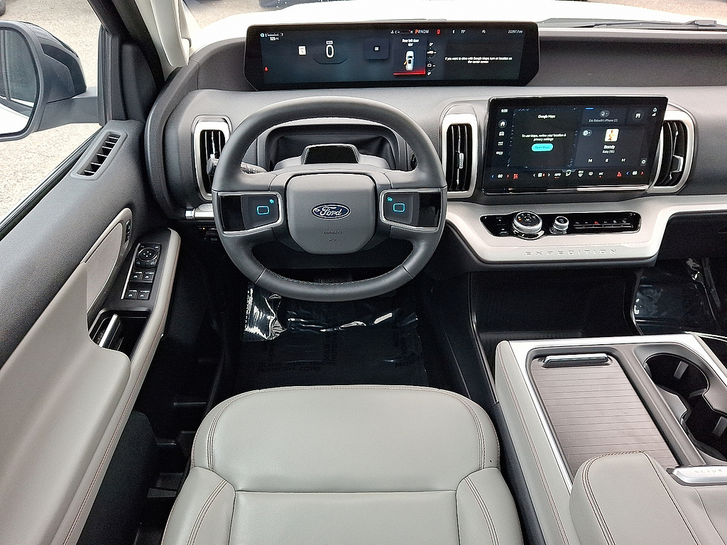 2025 Ford Expedition Active Star White Metallic Tri-Coat at Lake View Ford