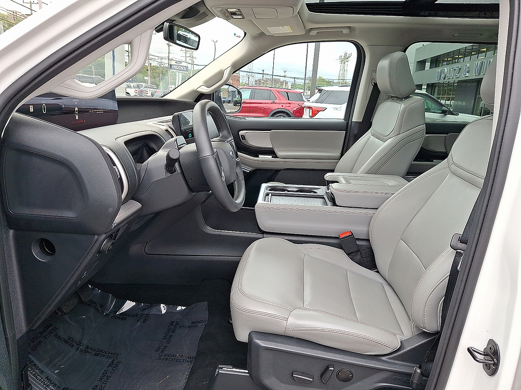2025 Ford Expedition Active Star White Metallic Tri-Coat at Lake View Ford