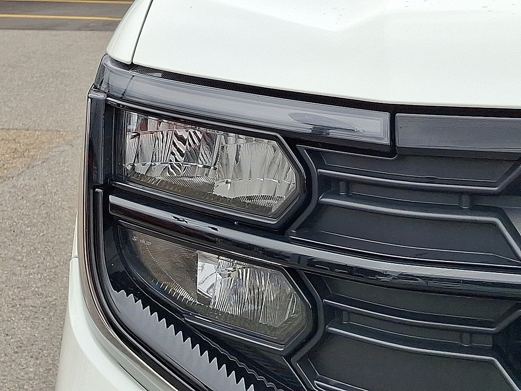 2025 Ford Expedition Active Star White Metallic Tri-Coat at Lake View Ford