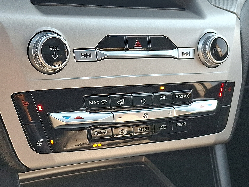 2022 Ford Explorer XLT Carbonized Gray at Humes CDJR