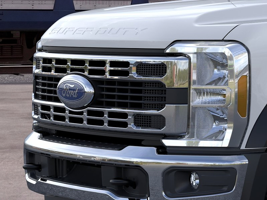 2026 Ford Super Duty F-600 DRW XL Oxford White at Woltz & Wind Ford