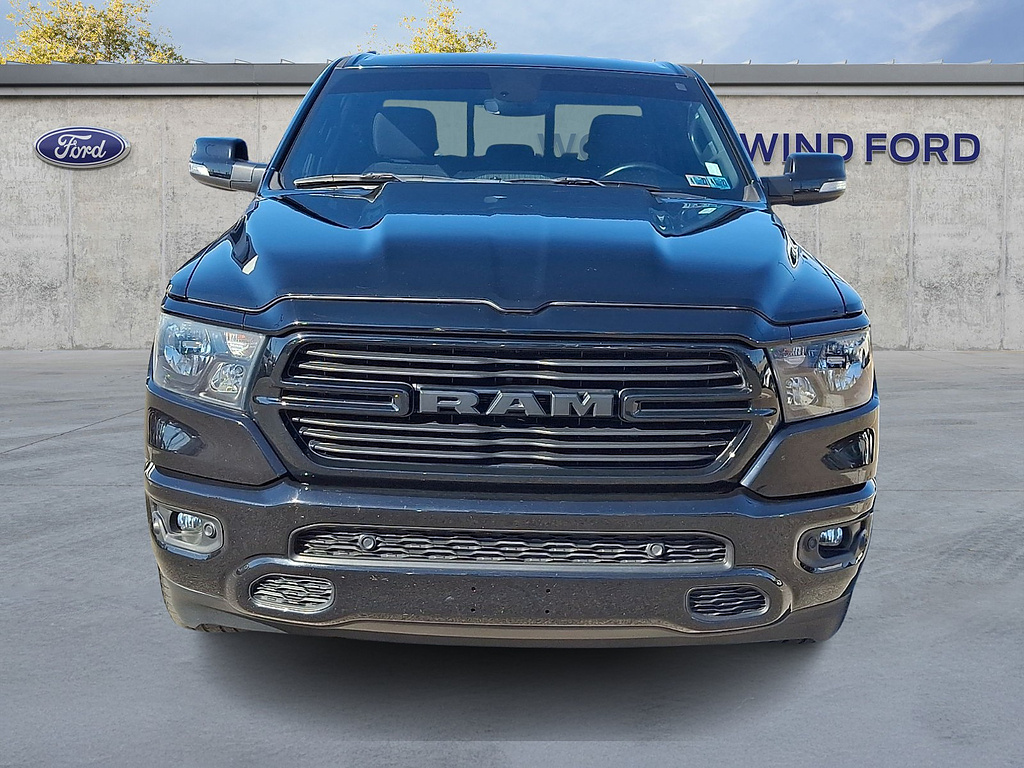 2021 Ram 1500 photo 2 of 31