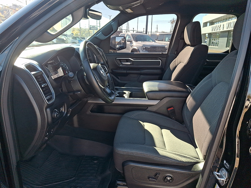 2021 Ram 1500 photo 13 of 31