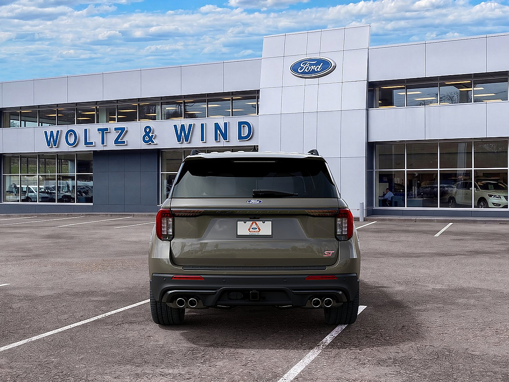 2027 Ford Explorer photo 7 of 23