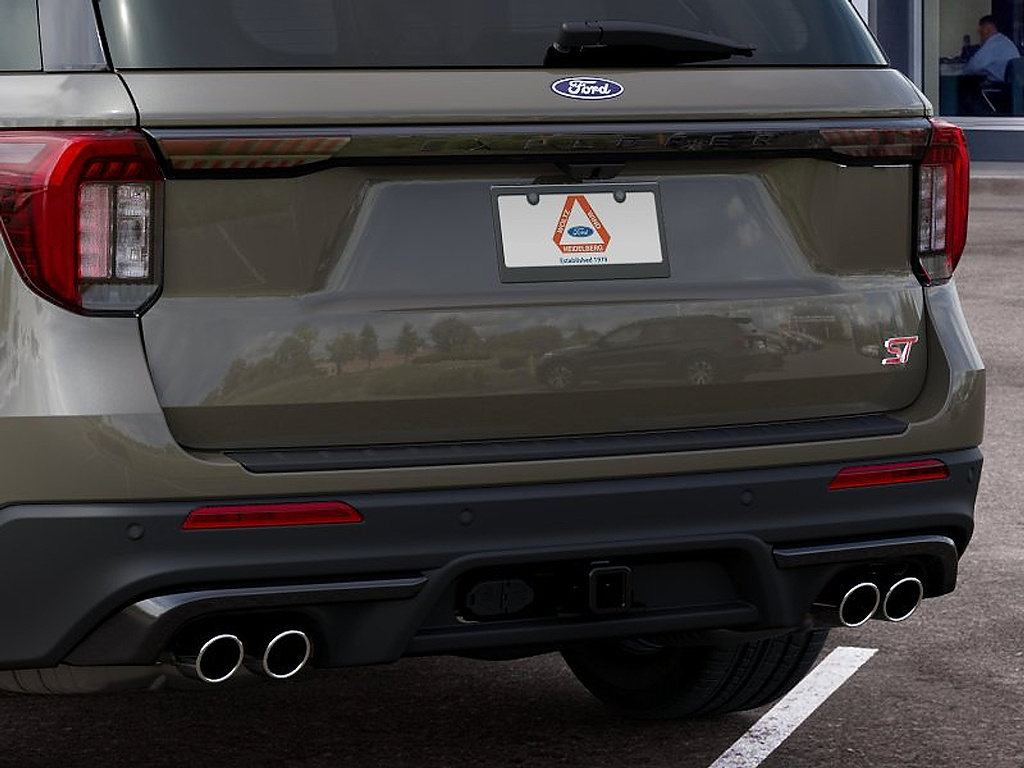 2027 Ford Explorer photo 23 of 23