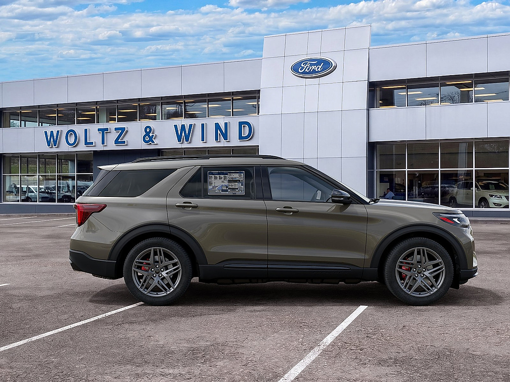 2027 Ford Explorer photo 5 of 23