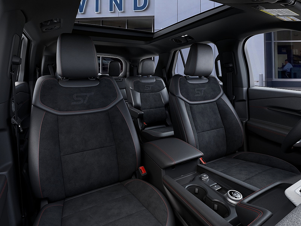 2027 Ford Explorer photo 10 of 23