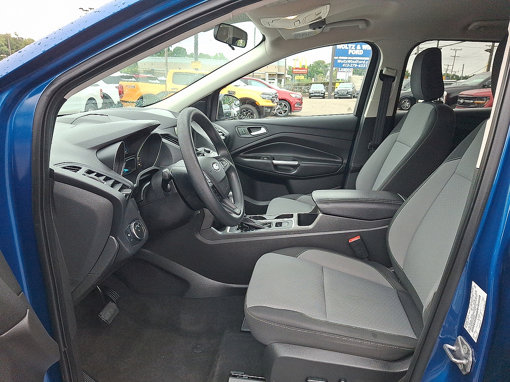 2019 Ford Escape SE Lightning Blue at Altoona Honda