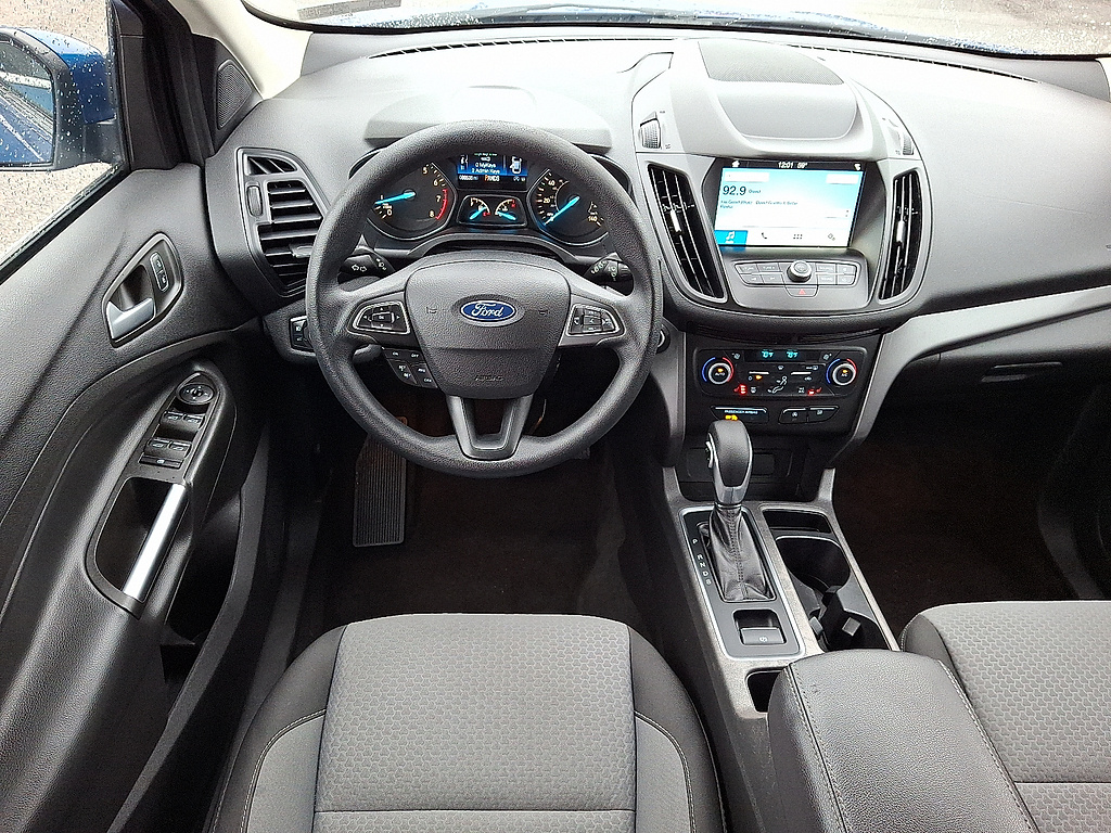 2019 Ford Escape SE Lightning Blue at Altoona Honda