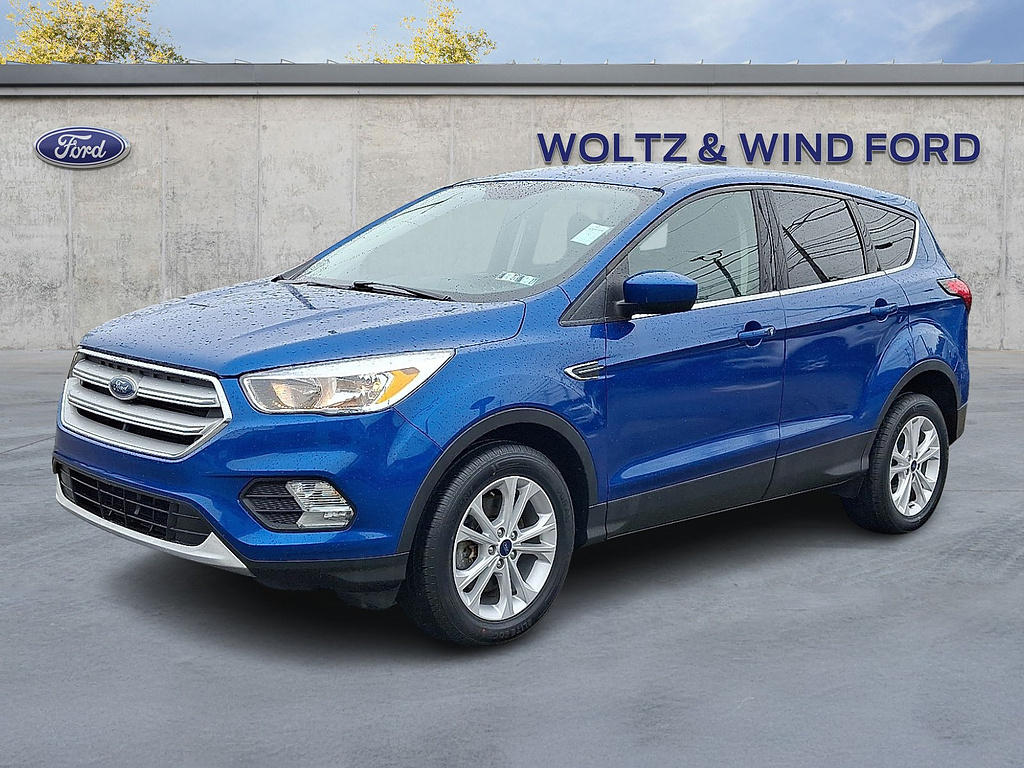 2019 Ford Escape SE Lightning Blue at Altoona Honda