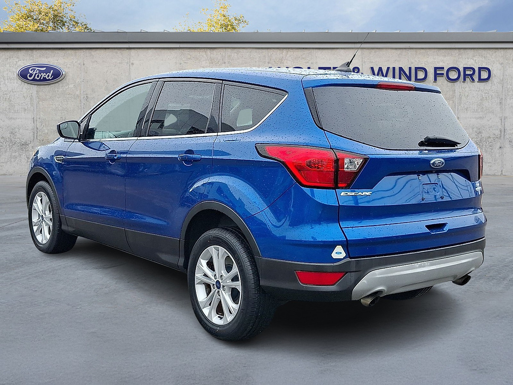 2019 Ford Escape SE Lightning Blue at Altoona Honda