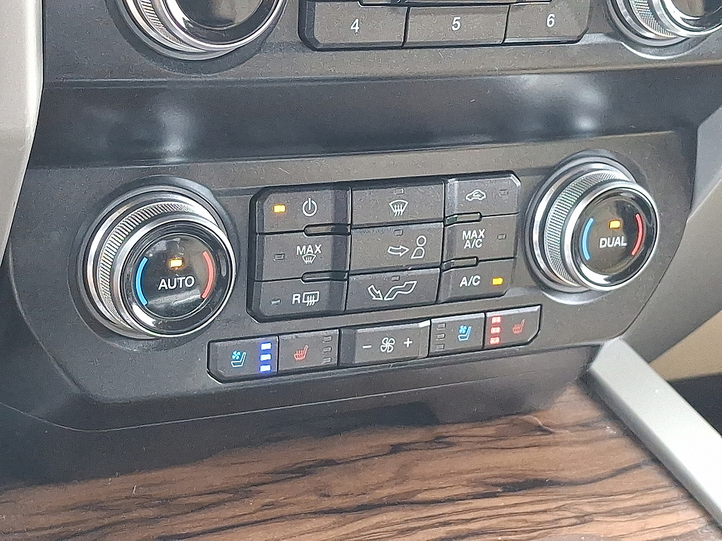 2019 Ford F-150 photo 15 of 31