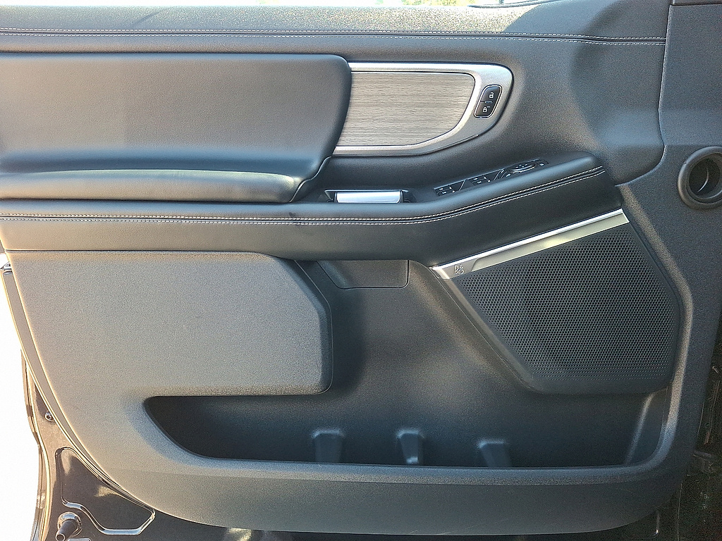 2025 Ford Expedition Max Platinum Agate Black at Lake View Ford