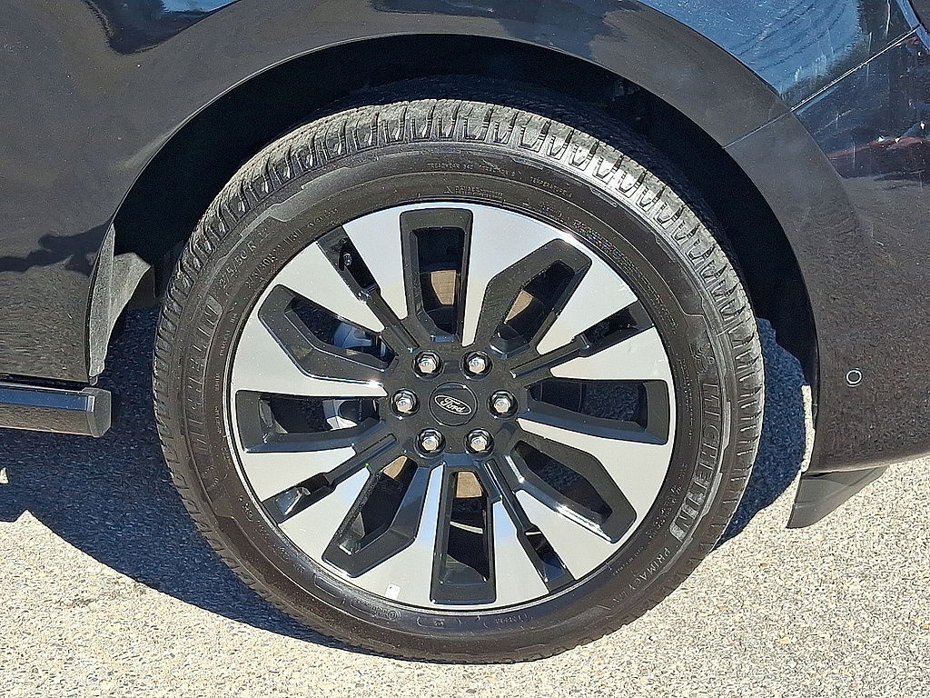 2025 Ford Expedition Max Platinum Agate Black at Lake View Ford
