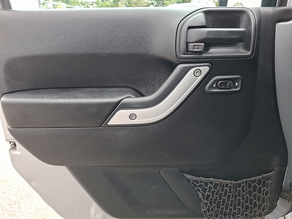 2016 Jeep Wrangler Unlimited Rubicon Billet Silver Metallic Clear Coat at Lake View Ford