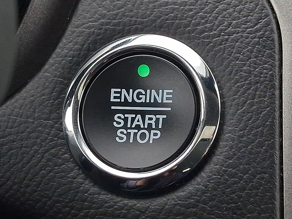 2019 Ford Fusion photo 24 of 31