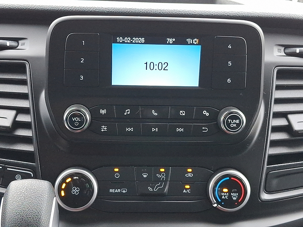 2025 Ford Transit Cargo Van photo 18 of 31