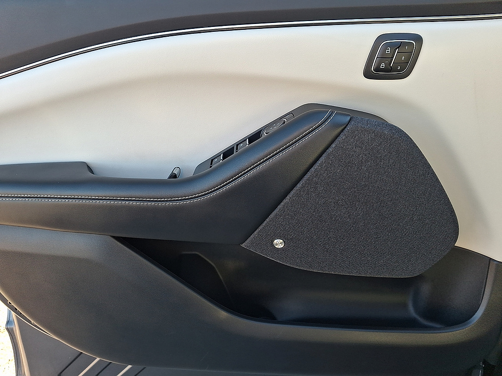 2023 Ford Mustang Mach-E photo 12 of 31