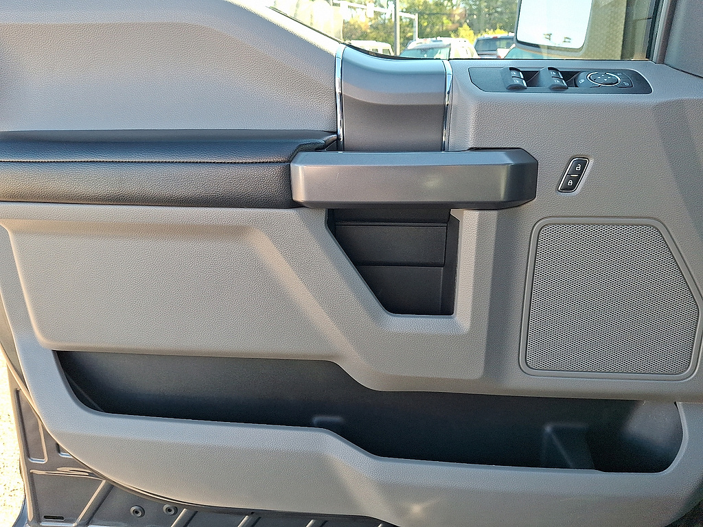 2020 Ford F-150 photo 12 of 32