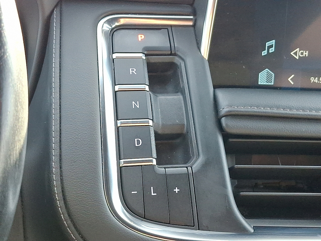 2022 Chevrolet Tahoe Z71 Summit White at Joe Ball GMC