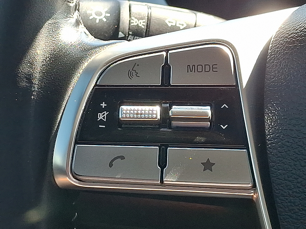 2024 Kia Telluride S Everlasting Silver at Baglier Buick GMC Mazda