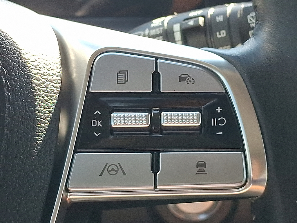 2024 Kia Telluride S Everlasting Silver at Baglier Buick GMC Mazda