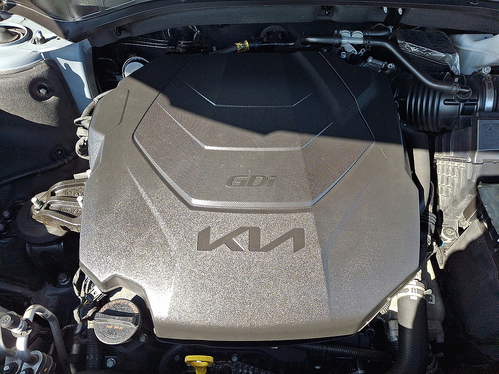 2024 Kia Telluride S Everlasting Silver at Baglier Buick GMC Mazda