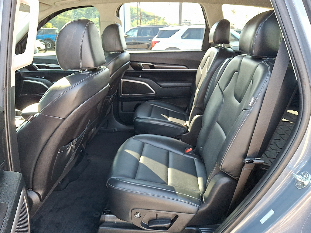 2024 Kia Telluride S Everlasting Silver at Baglier Buick GMC Mazda