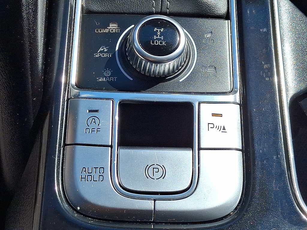 2024 Kia Telluride S Everlasting Silver at Baglier Buick GMC Mazda